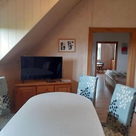 Cosy Flat On A Family Friendly Holiday Farm In Northern Hesse Trendelburg Ngoại thất bức ảnh